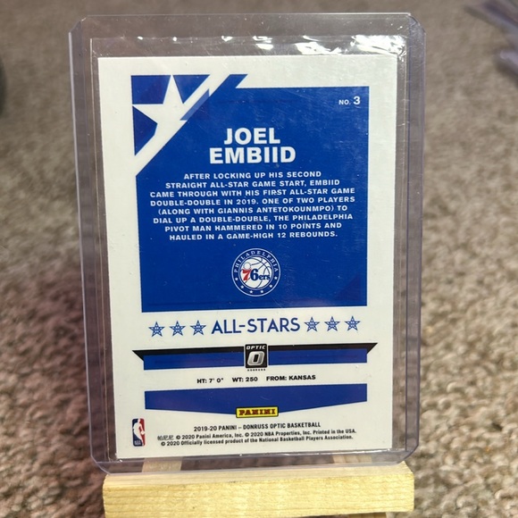 Joel Embiid NBA Panini Optic #3 Philadelphia 76ers - Picture 4 of 4